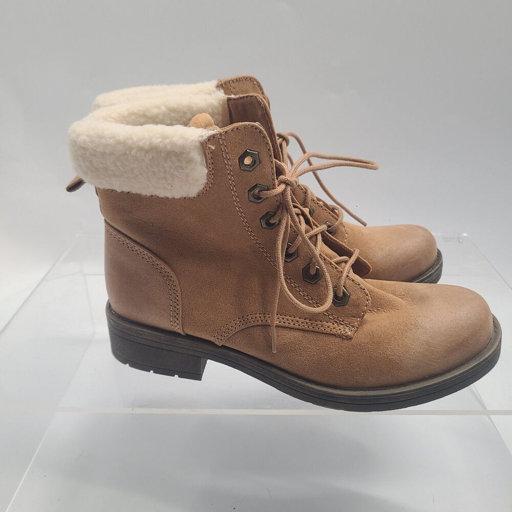 American Eagle Womens Ankle Boots, Tan Hiking Boots US Size 7 Faux Fur